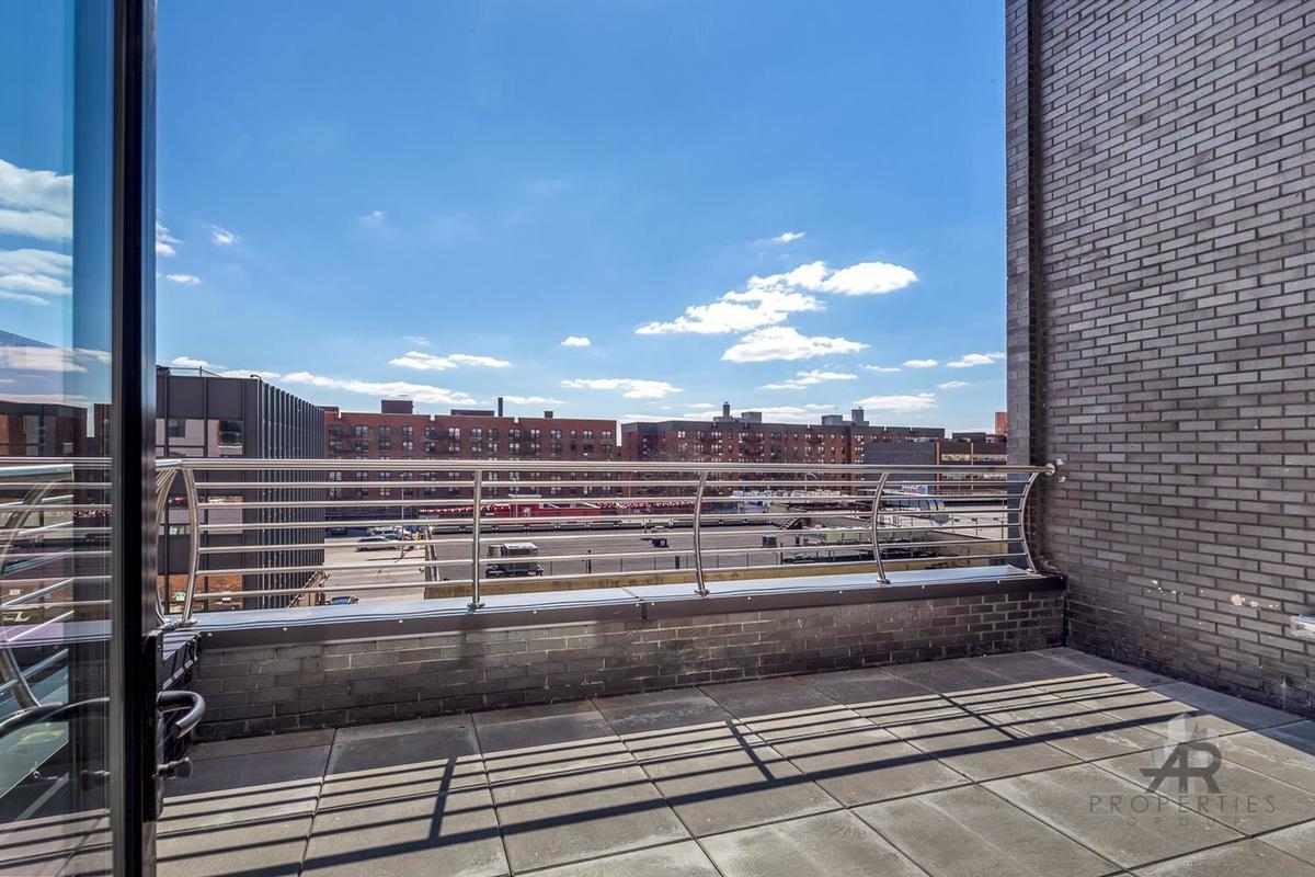 17718 WEXFORD Terrace Apartments ML401 Reside New York